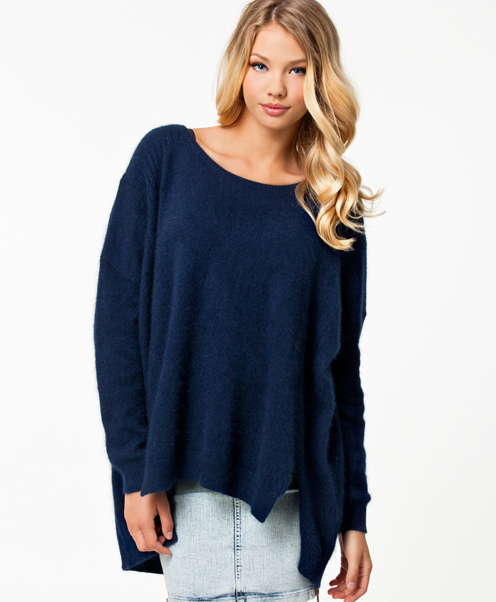 Harpa Full Sleeve Top